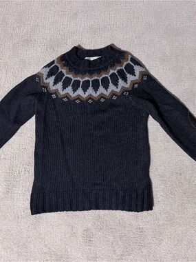Farmer’s Market Iceland sweater with elbow patches, size small